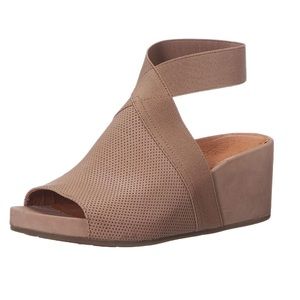 Kenneth Cole Gisele Gentle Souls Sandal